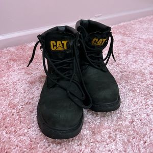 CAT caterpillar boots
Women’s size 9, men’s size 7